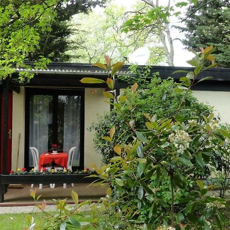 Garden Studio Шантийи Экстерьер фото